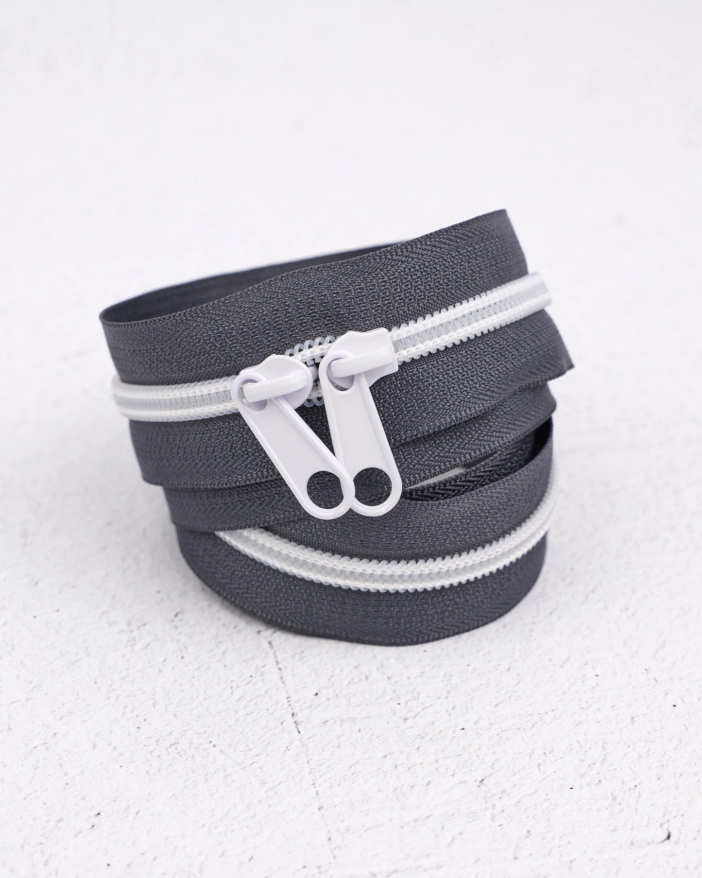 Handbag Zipper || Renaissance Ribbon || Ash