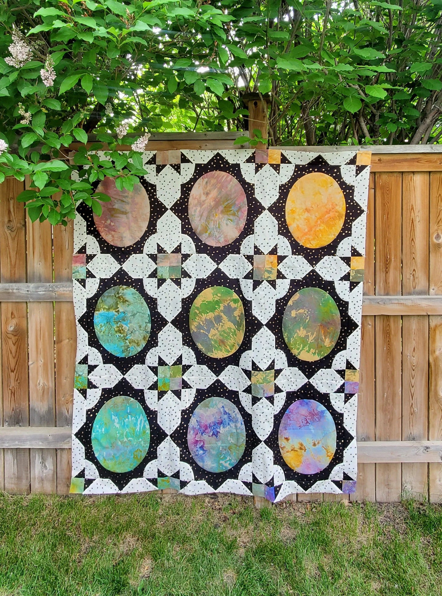 Cameos Quilt Pattern - Taralee Quilteryw