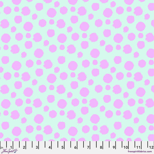 Tabby Road Déjà Vu - Tula Pink - Coming July 2024