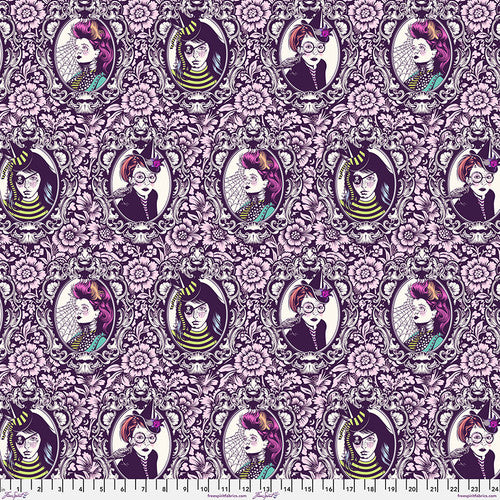 Nightshade (Deja Vu ) - Mini Coven - Tula PInk