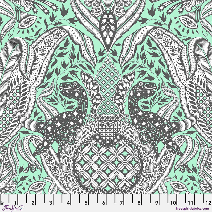 Roar! - Tula Pink - Gift Rapt Mint