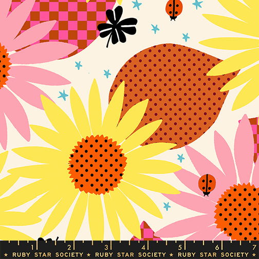 Daisy Days Fabrics || Alexia Abegg for Ruby Star || Daisy Days Natural