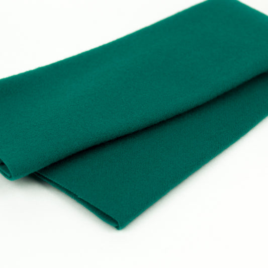 Sue Spargo Wool Fabric - Amazon Green - Fat 1/8th