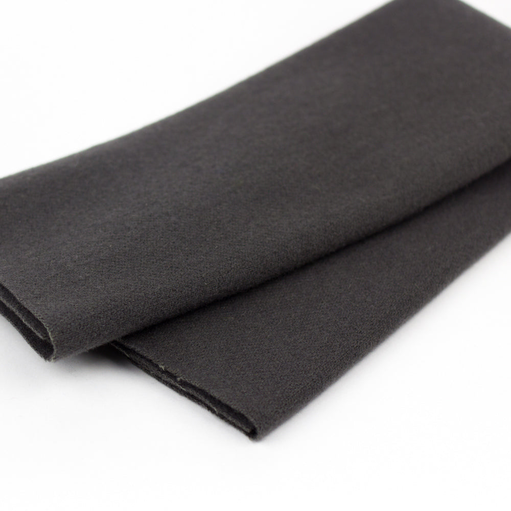 Sue Spargo Wool Fabric - Slate - Fat 1/8th