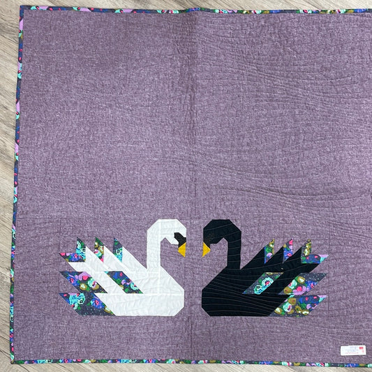 Swan Quilt