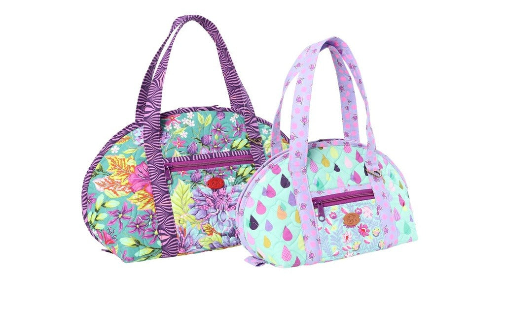 Hot & Heavy Purse or Iron Carrier Pattern - By Annie