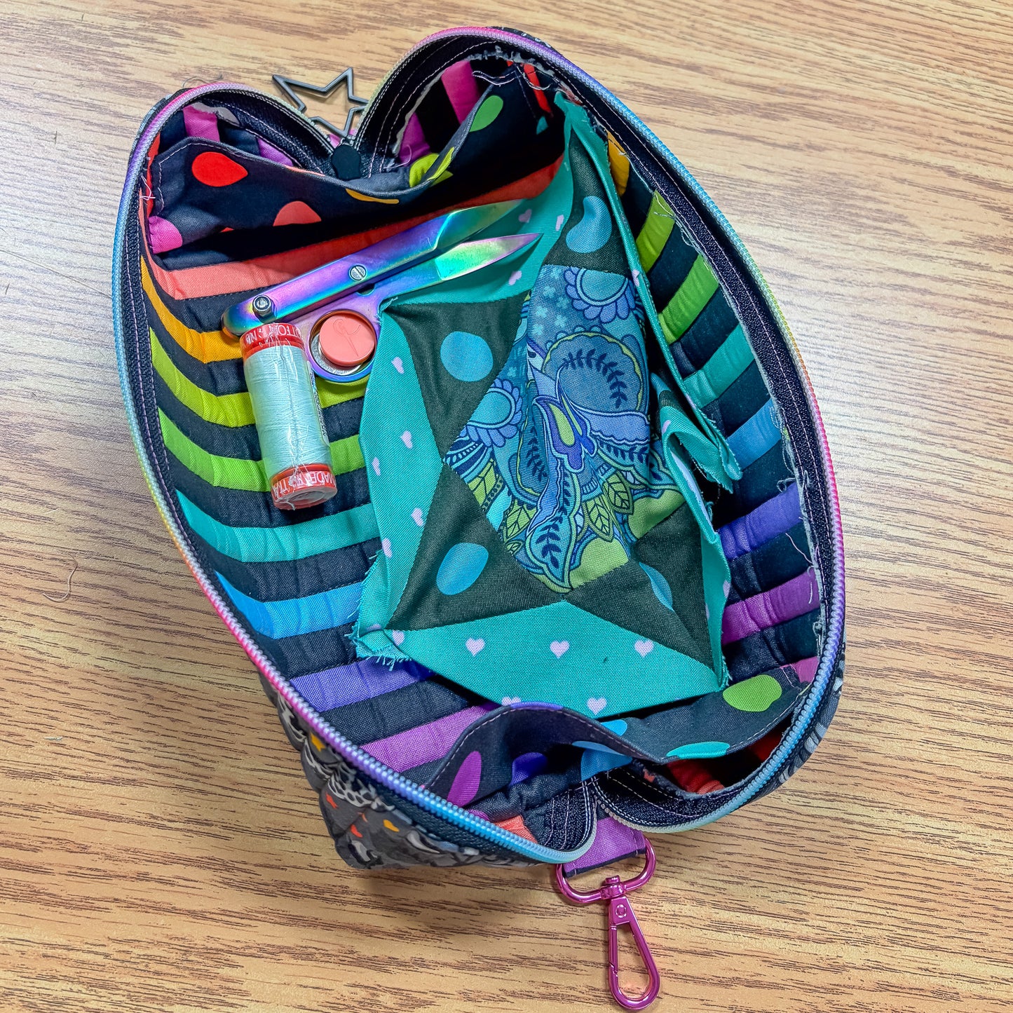 Drop Zone Zippered Tray Kit || By Annie + Tula Pink Graywork