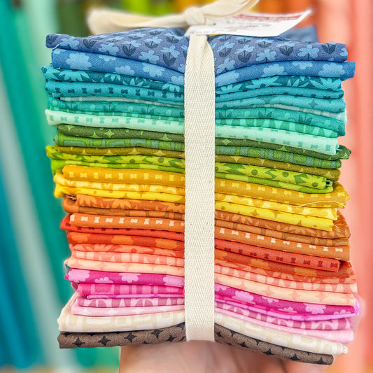 Scenery 32 Fabric Bundle || Elizabeth Hartman