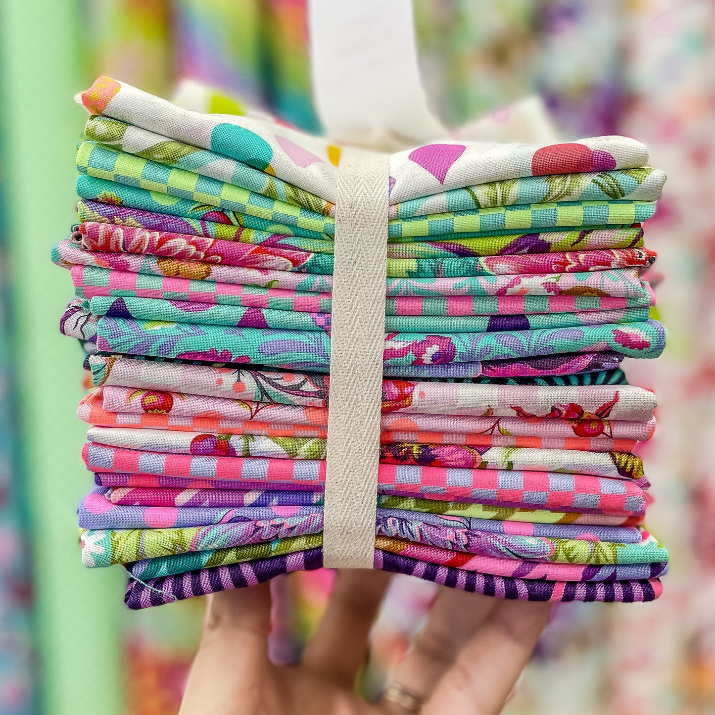 Untamed Fabrics - Tula Pink - 24 Fabric Bundle