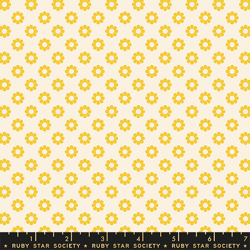 Daisy Days Fabrics || Alexia Abegg for Ruby Star || Daisy Sunshine