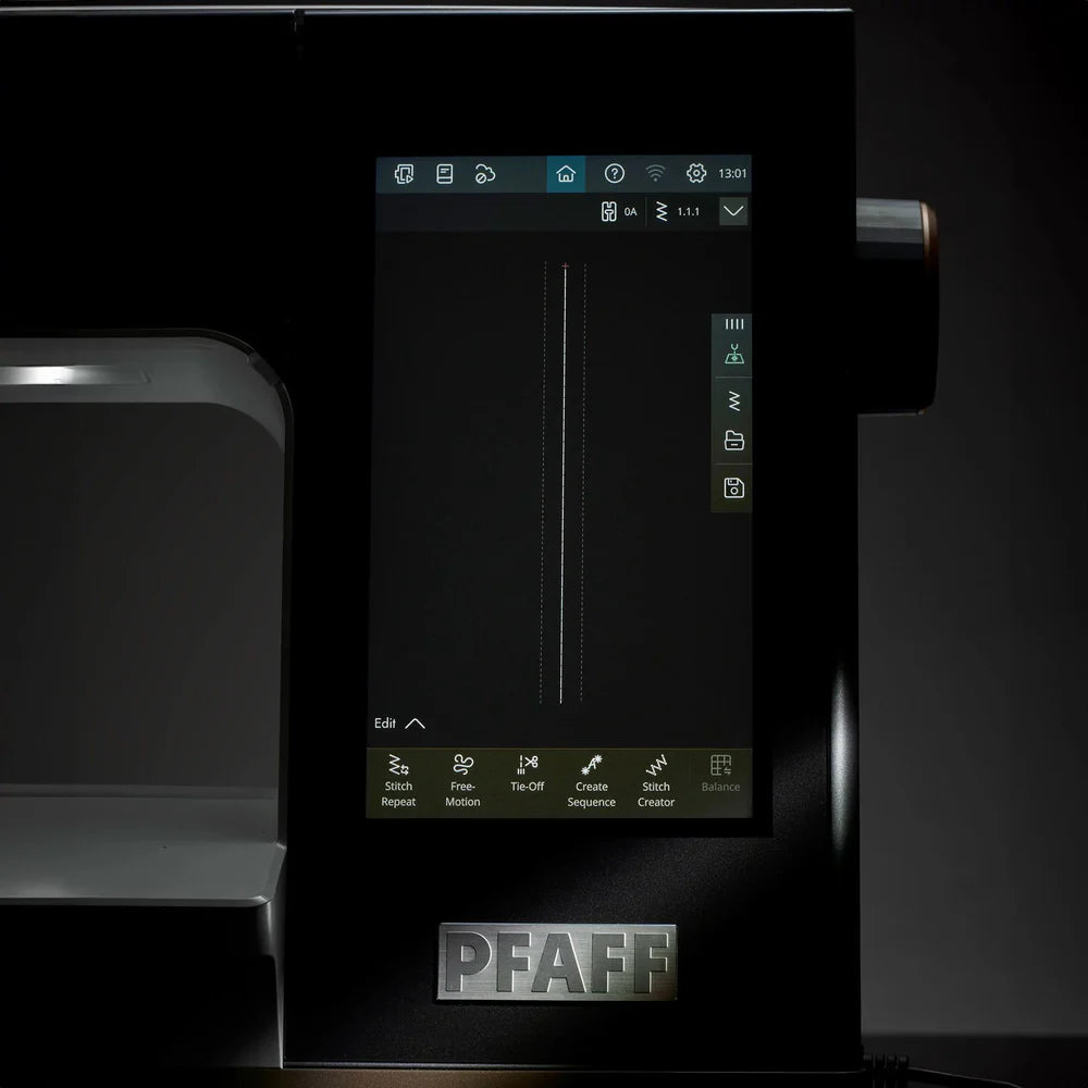 PFAFF creative expression 750