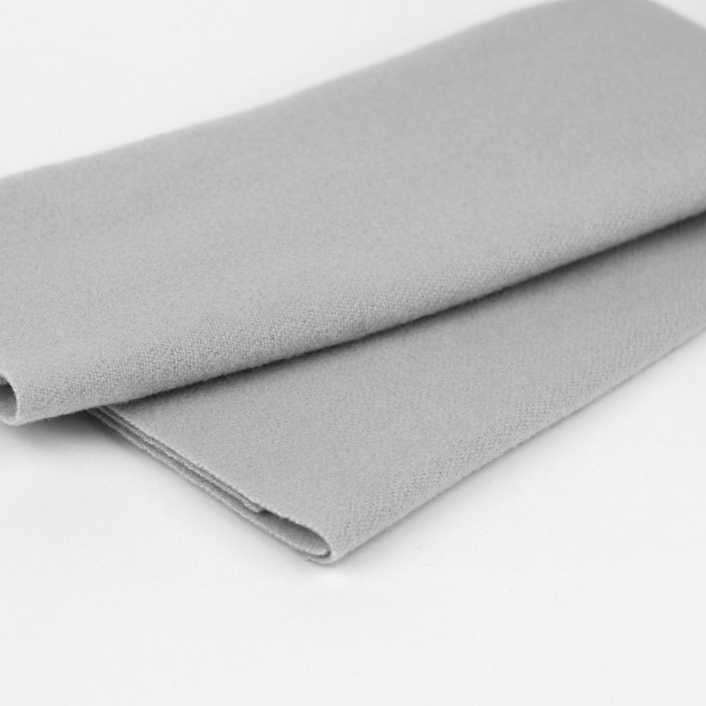 Sue Spargo Wool Fabric - Pearl Grey - Fat 1/8th or Fat ¼
