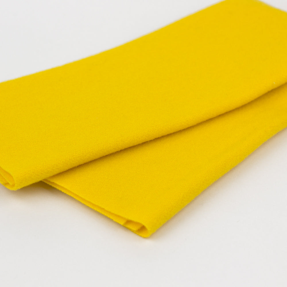 Sue Spargo Wool Fabric - Sun Yellow - Fat 1/8th