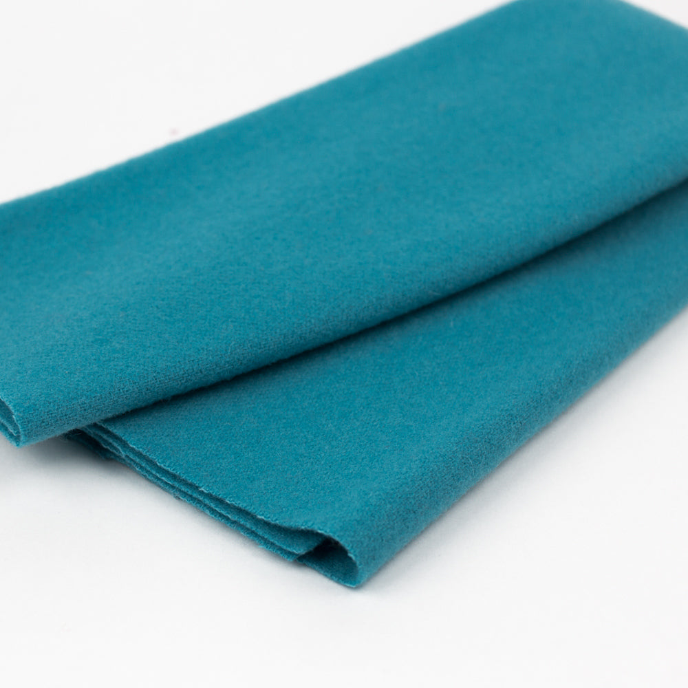 Sue Spargo Wool Fabric - Turquoise - Fat 1/8th - LN08